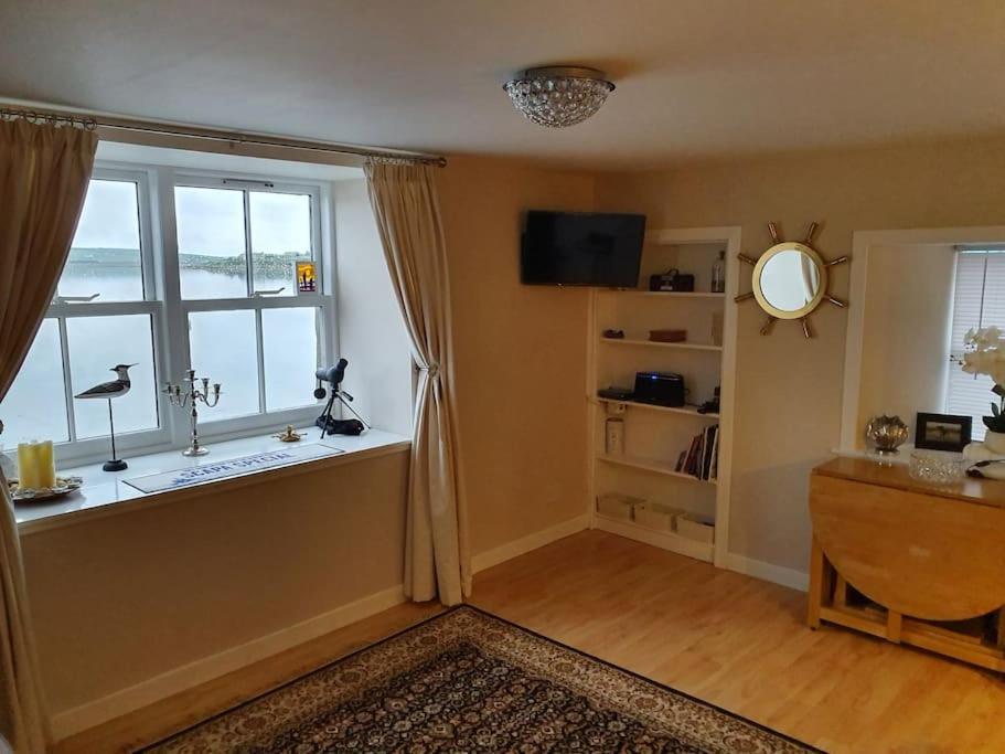 Waterfront Apartment, St Margarets Hope, Orkney Saint Margarets Hope Екстериор снимка